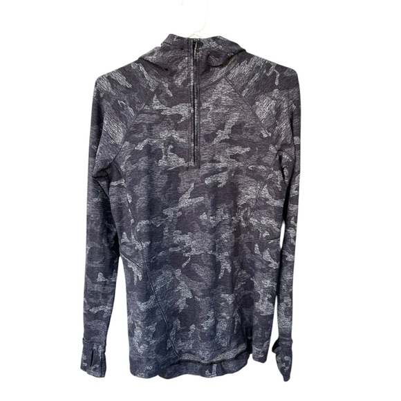 Lululemon Outrun the Elements 1/2 Zip Sweatshirt - Size 4 - Gray Camo - Picture 6 of 13